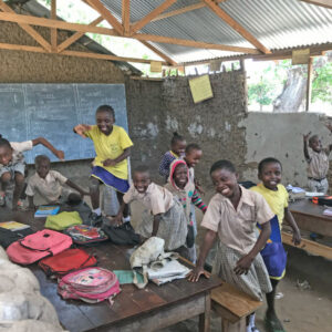 La Mabuani Shining Star School​ come era prima